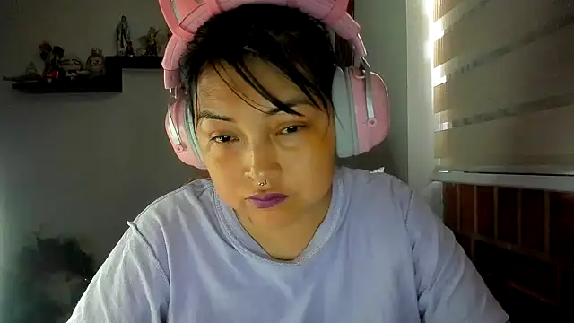 Shaddycute  online show from 31, 7, 2026