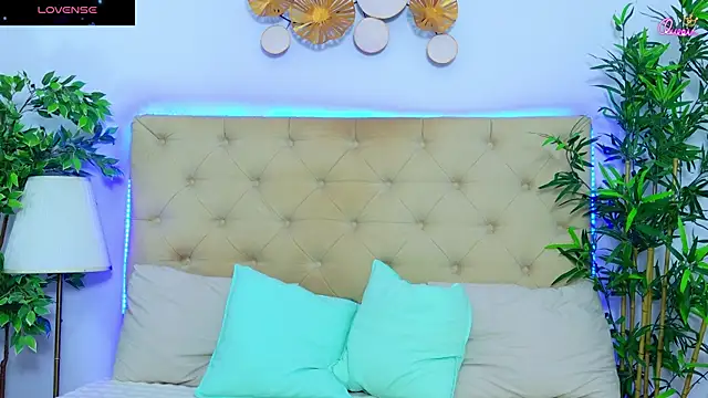 Snapshot of DaliyaArabian chatting on 18, 5, 2026 DaliyaArabian online show from 18, 5, 2026