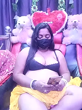 Snapshot of ella_mariya chatting on 21, 2, 2026 ella mariya online show from 21, 2, 2026