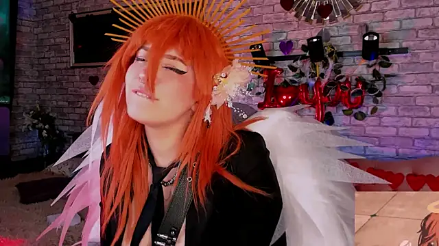 Snapshot of Alex_Howell chatting on 5, 2, 2025 Alex Howell online show from 5, 2, 2025