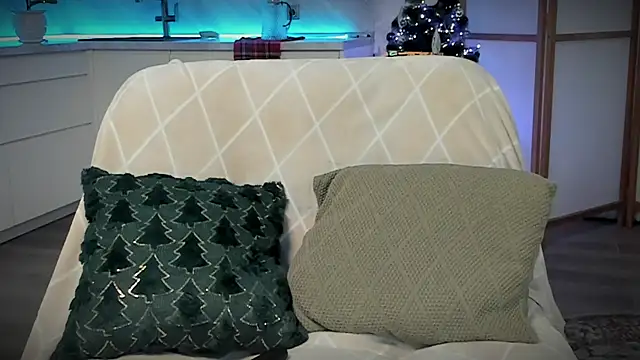 Snapshot of Devilina_V chatting on 9, 12, 2024 Devilina V online show from 9, 12, 2024