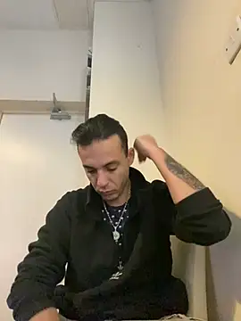 Snapshot of Alexandrupgixx chatting on 14, 1, 2025 Alexandrupgixx online show from 14, 1, 2025