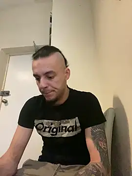 Snapshot of Alexandrupgixx chatting on 3, 3, 2025 Alexandrupgixx online show from 3, 3, 2025