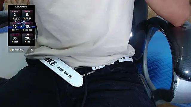 SkinnyBoy  online show from 6, 3, 2025