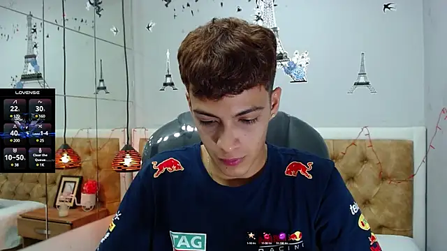 SkinnyBoy  online show from 9, 3, 2025