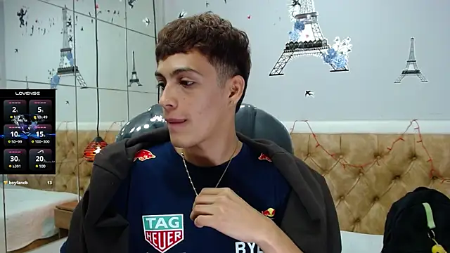 SkinnyBoy  online show from 9, 3, 2025