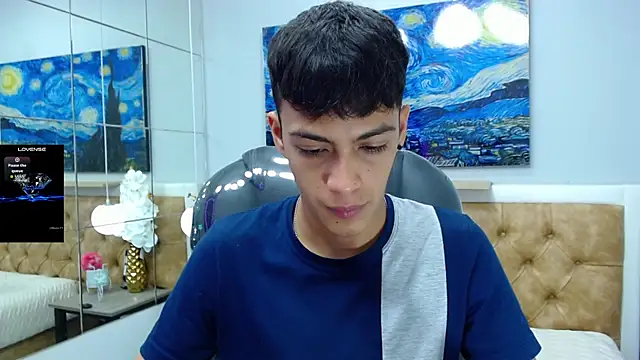 SkinnyBoy  online show from 11, 9, 2025