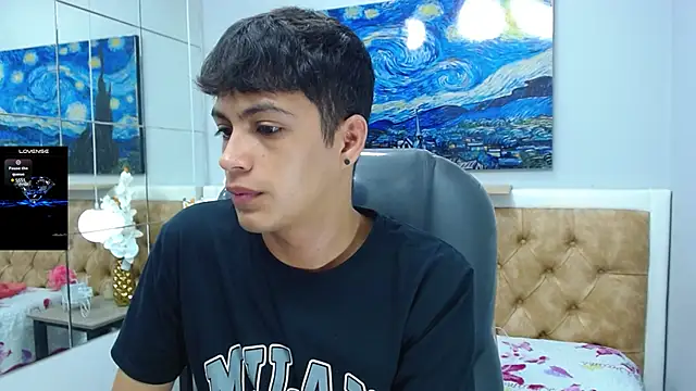 SkinnyBoy  online show from 29, 9, 2025