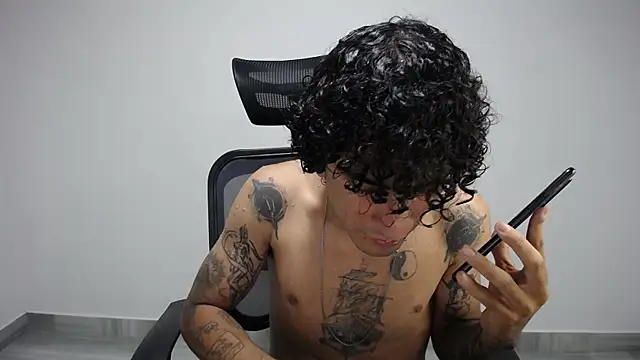 present the magic online show from 5, 1, 2025