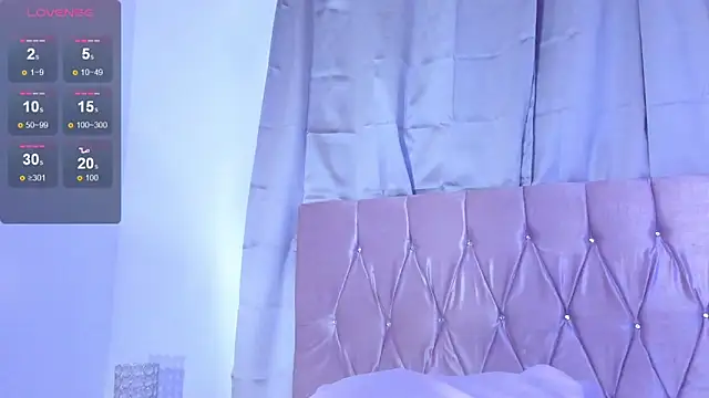 Snapshot of Ashley_piinkk_ chatting on 30, 12, 2024 Ashley piinkk online show from 30, 12, 2024