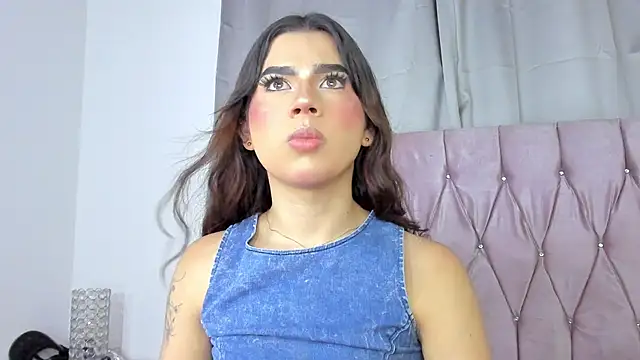 Snapshot of Ashley_piinkk_ chatting on 19, 2, 2025 Ashley piinkk online show from 19, 2, 2025