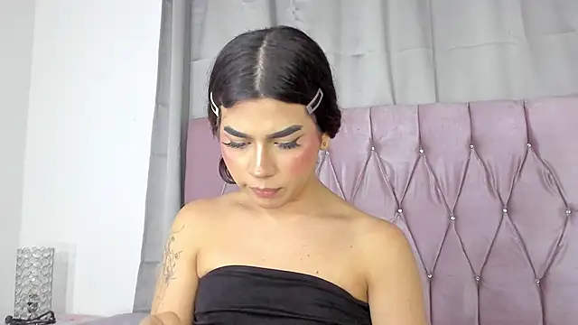 Snapshot of Ashley_piinkk_ chatting on 20, 2, 2025 Ashley piinkk online show from 20, 2, 2025