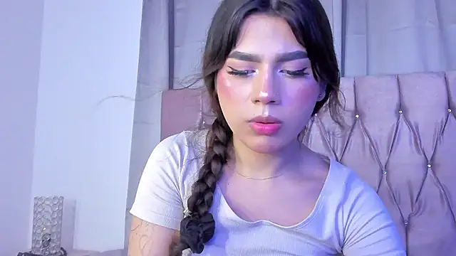 Snapshot of Ashley_piinkk_ chatting on 21, 3, 2025 Ashley piinkk online show from 21, 3, 2025