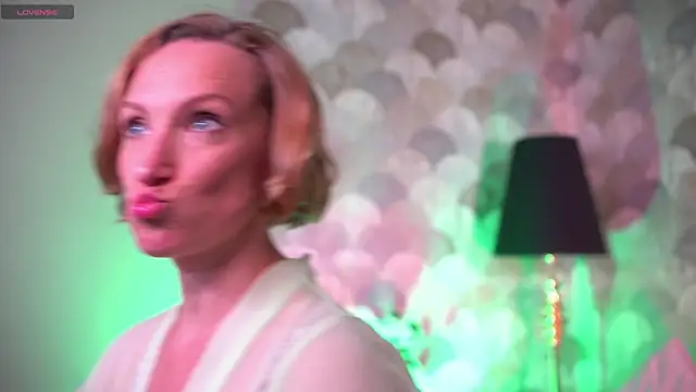 UmaTruewoman online show from 20, 12, 2025