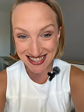 Snapshot of UmaTruewoman chatting on 26, 4, 2026 UmaTruewoman online show from 26, 4, 2026