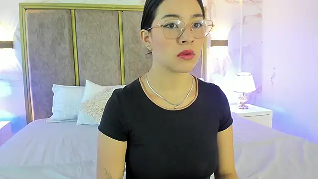 Snapshot of Susa1userma_ chatting on 13, 5, 2026 Susa1userma online show from 13, 5, 2026