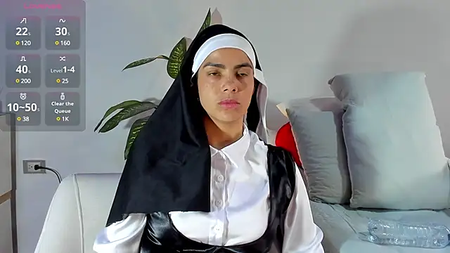 ClaraMariaMon online show from 24, 1, 2025