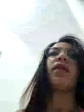 LuluzYPiero online show from 3, 12, 2024