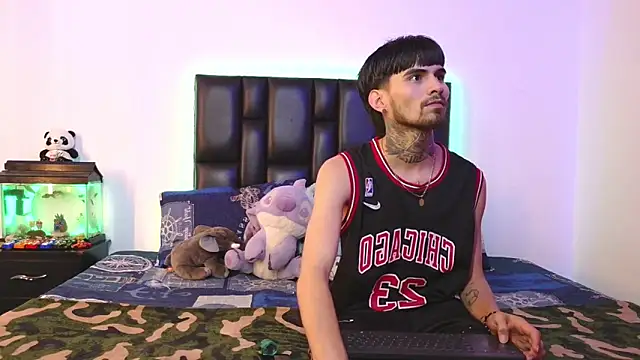 Brutal Sex Fucking online show from 5, 2, 2026