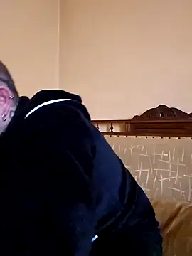 Snapshot of TattooedDick92 chatting on 3, 1, 2025 TattooedDick92 online show from 3, 1, 2025