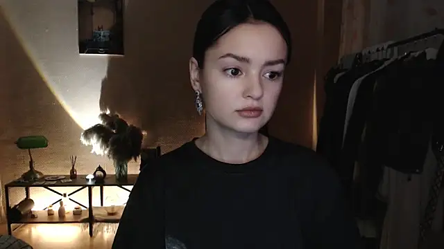 Snapshot of CuteRuby99 chatting on 9, 11, 2025 CuteRuby99 online show from 9, 11, 2025