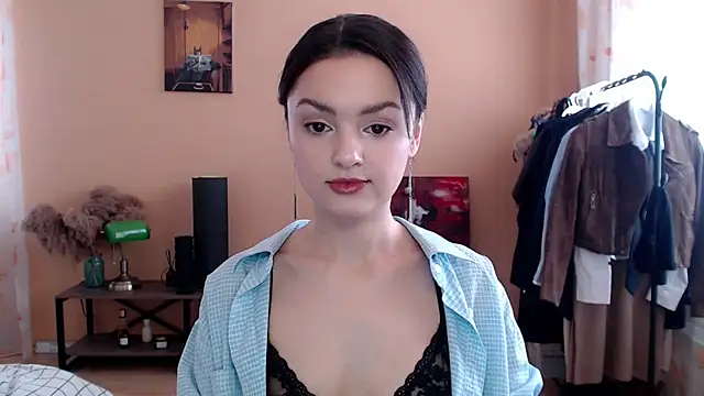 CuteRuby99 online show from 4, 2, 2026