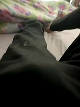 Snapshot of young1fucker chatting on 2, 11, 2025 young1fucker online show from 2, 11, 2025