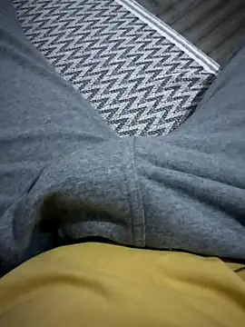 Snapshot of young1fucker chatting on 12, 11, 2025 young1fucker online show from 12, 11, 2025