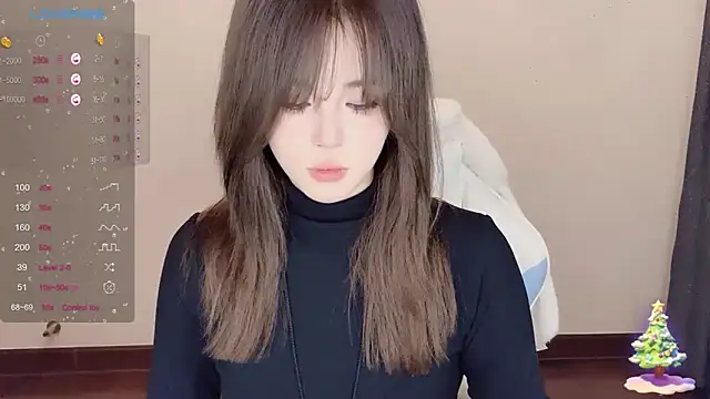 Snapshot of Mini-X chatting on 4, 2, 2025 Mini-X online show from 4, 2, 2025