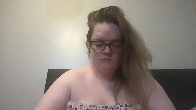 honeyyy24 online show from 11, 1, 2026