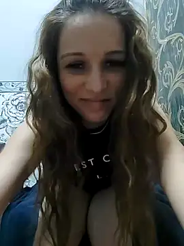 Amira 17 online show from 22, 12, 2024