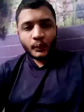 Snapshot of Naresh00766 chatting on 15, 12, 2025 Naresh00766 online show from 15, 12, 2025