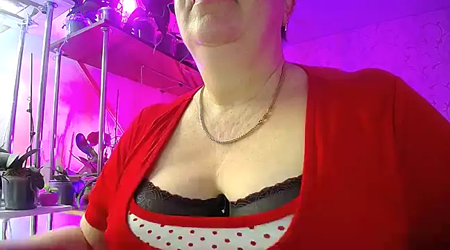 Snapshot of _Sweet_Woman chatting on 1, 2, 2025 Sweet Woman online show from 1, 2, 2025