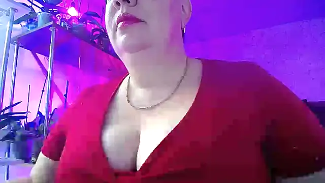 Snapshot of _Sweet_Woman chatting on 4, 11, 2025 Sweet Woman online show from 4, 11, 2025