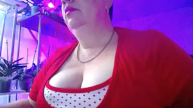 Snapshot of _Sweet_Woman chatting on 5, 11, 2025 Sweet Woman online show from 5, 11, 2025