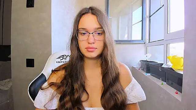 fancy bunny online show from 24, 9, 2025