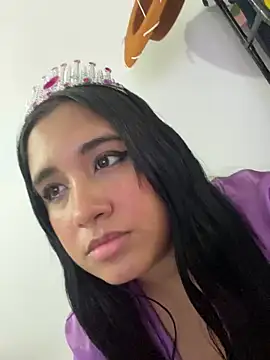 melyescobar online show from 4, 1, 2025