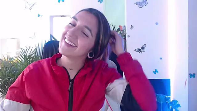 Snapshot of Lia-mitch chatting on 23, 9, 2025 Lia-mitch online show from 23, 9, 2025