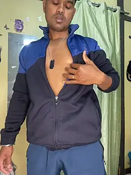 Snapshot of loveboyrp chatting on 23, 2, 2025 loveboyrp online show from 23, 2, 2025