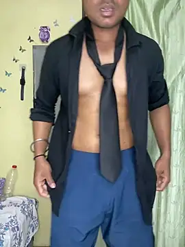 Snapshot of loveboyrp chatting on 23, 2, 2025 loveboyrp online show from 23, 2, 2025