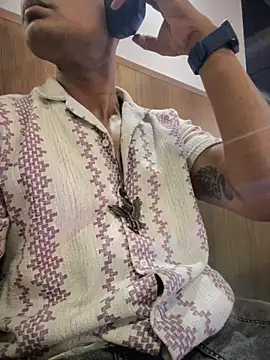 Snapshot of loveboyrp chatting on 26, 2, 2025 loveboyrp online show from 26, 2, 2025