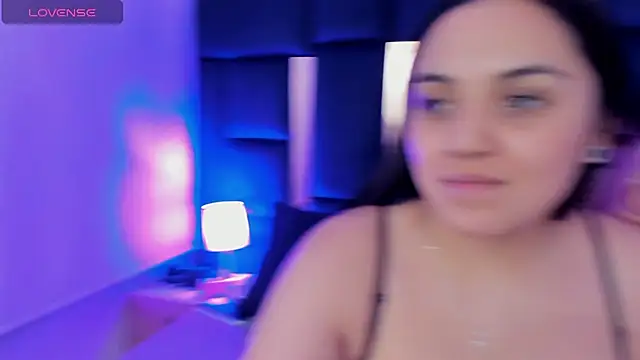 rebecaandpamela online show from 16, 12, 2024