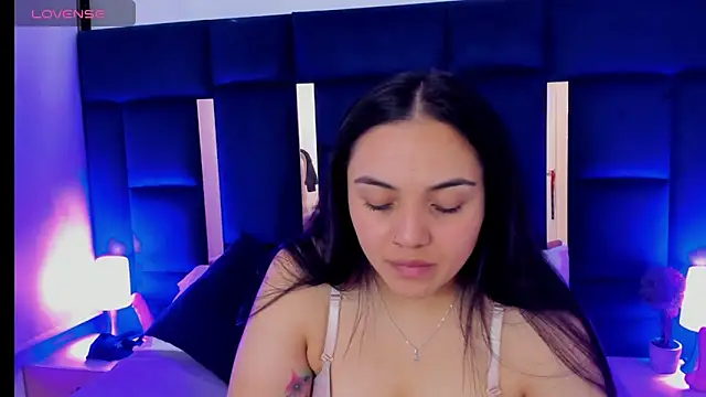 rebecaandpamela online show from 24, 12, 2024