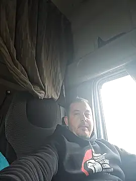 Snapshot of alle2121 chatting on 22, 1, 2025 alle2121 online show from 22, 1, 2025