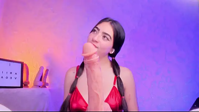 Arii vega  online show from 15, 2, 2025