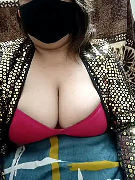 Snapshot of Naughty-Trisha chatting on 13, 2, 2025 Naughty-Trisha online show from 13, 2, 2025