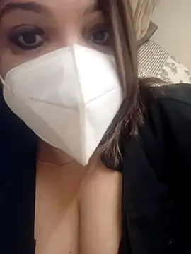 Snapshot of Naughty-Trisha chatting on 9, 10, 2025 Naughty-Trisha online show from 9, 10, 2025