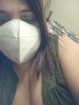 Snapshot of Naughty-Trisha chatting on 11, 11, 2025 Naughty-Trisha online show from 11, 11, 2025