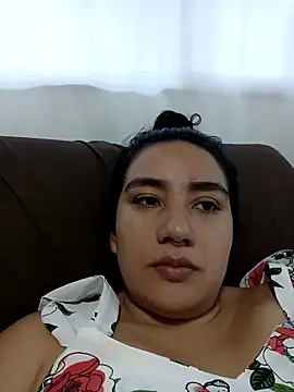 Snapshot of Hellen_Alex chatting on 3, 10, 2025 Hellen Alex online show from 3, 10, 2025