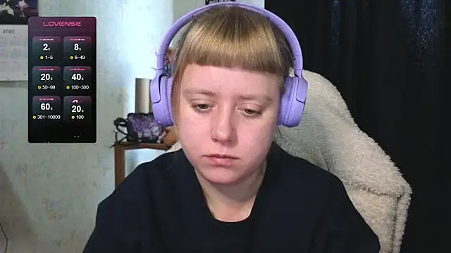 June shy0 online show from 30, 9, 2025